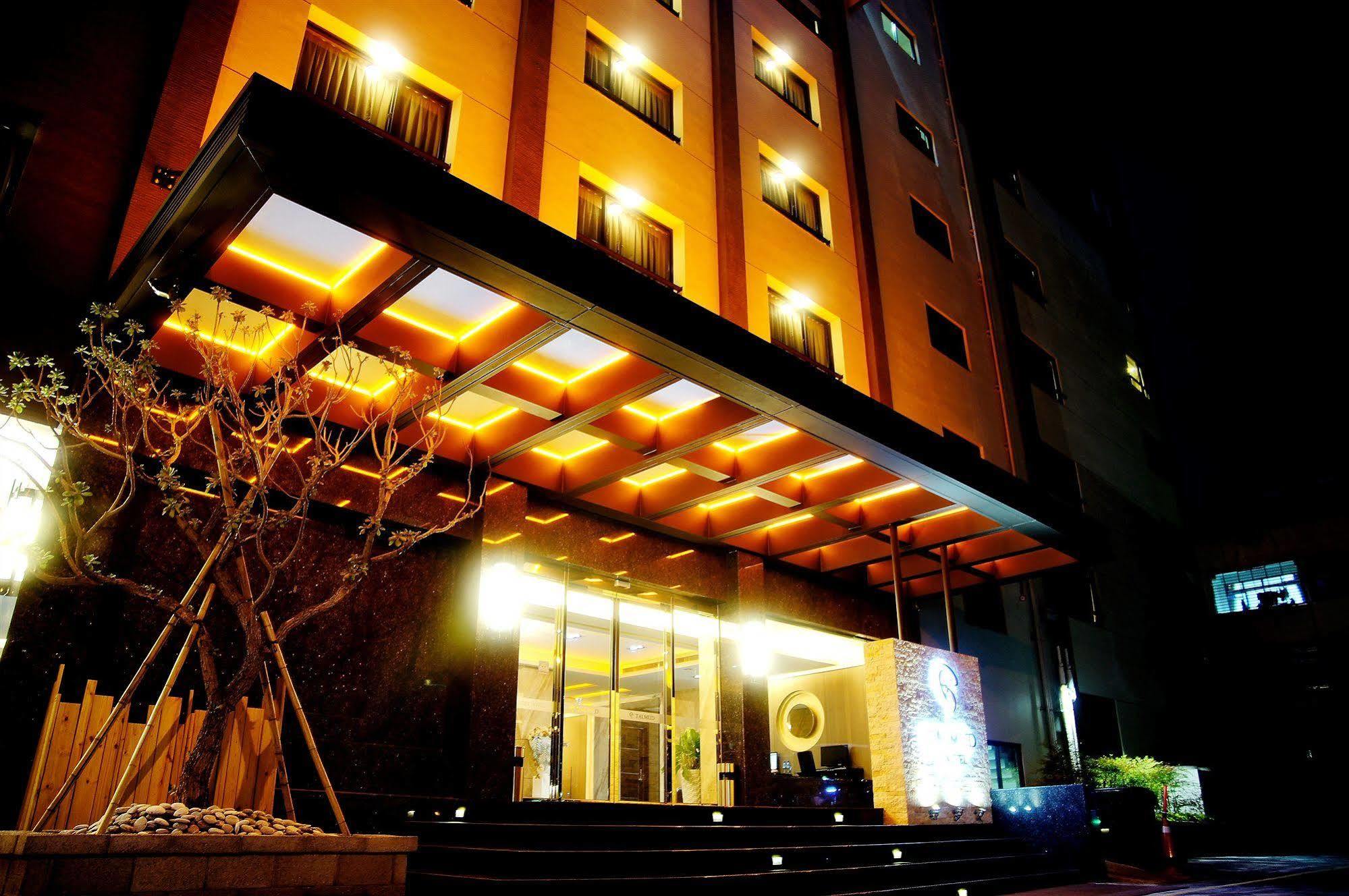 Talmud Hotel Taichung Luaran gambar