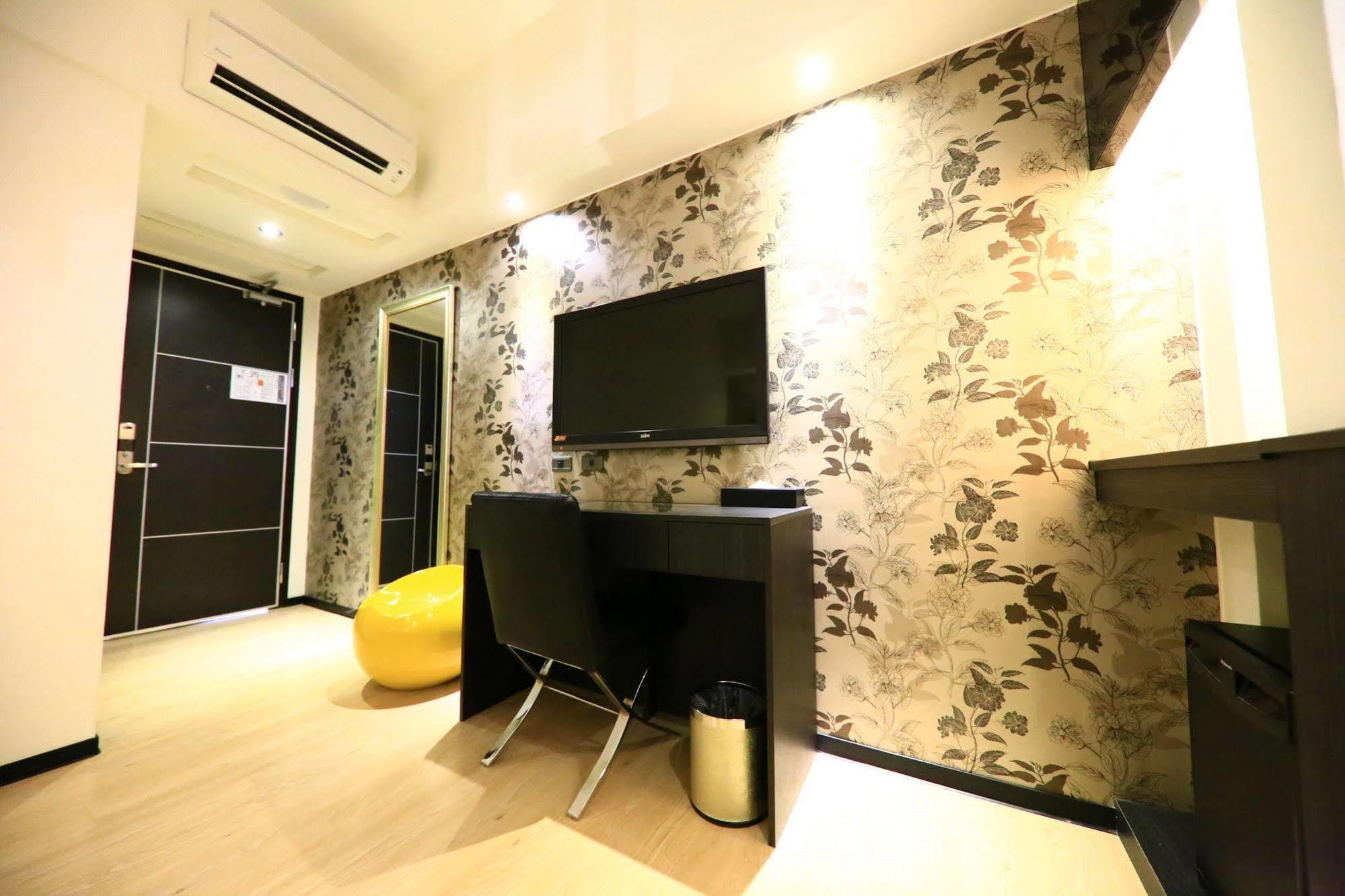 Talmud Hotel Taichung Luaran gambar