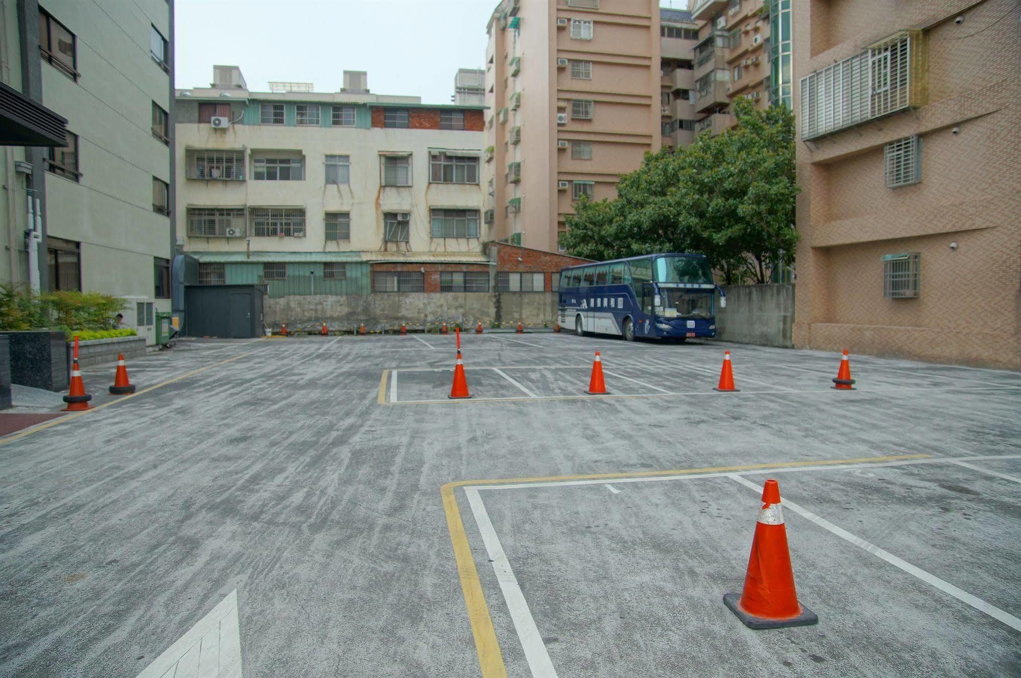 Talmud Hotel Taichung Luaran gambar