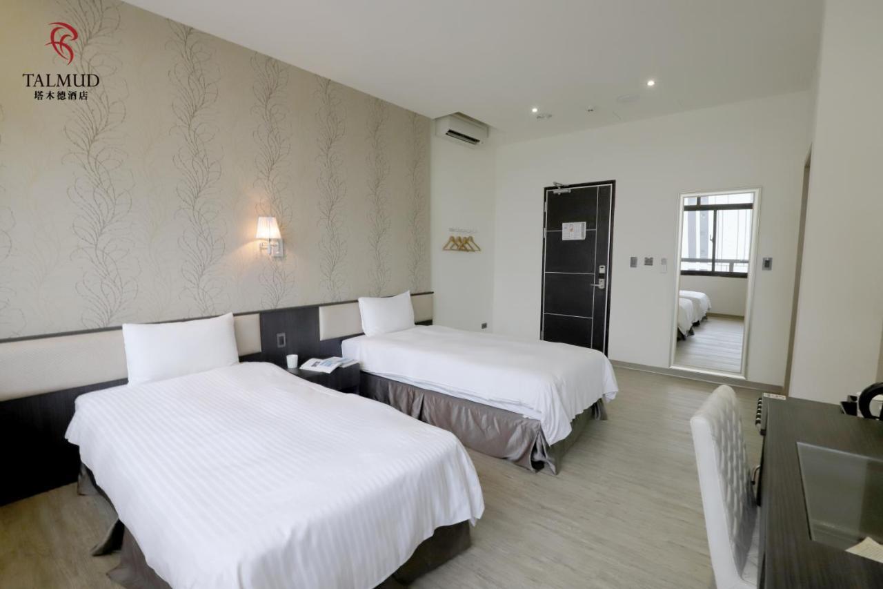 Talmud Hotel Taichung Luaran gambar
