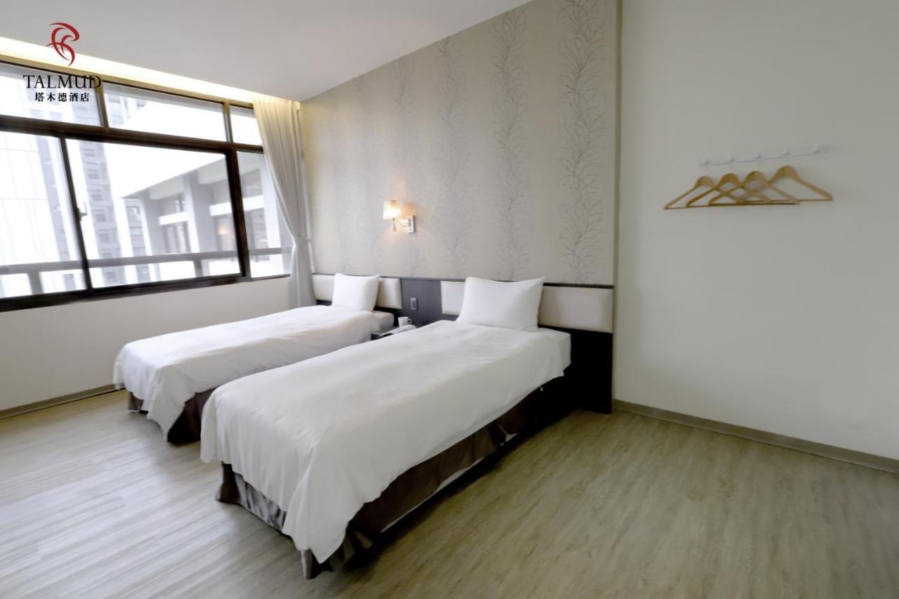 Talmud Hotel Taichung Luaran gambar