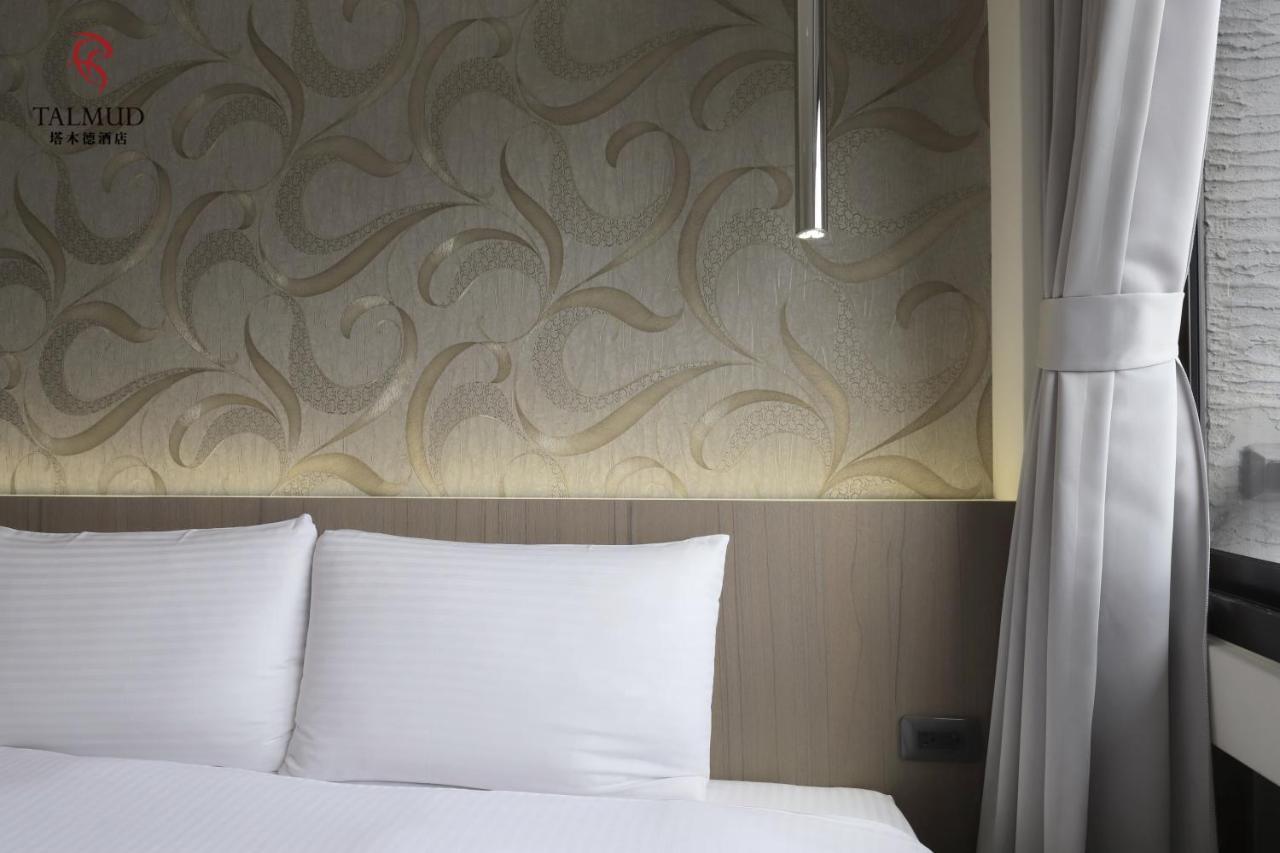 Talmud Hotel Taichung Luaran gambar