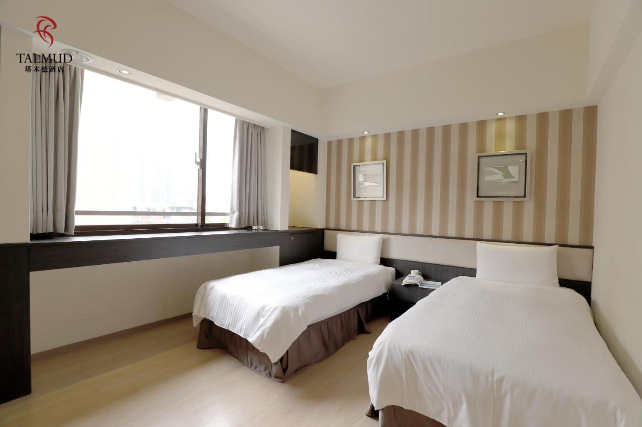 Talmud Hotel Taichung Luaran gambar